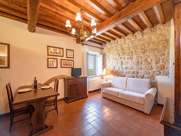 Castello Di Fulignano Soarzio Panoramic Apartment Сан Джиминяно Екстериор снимка
