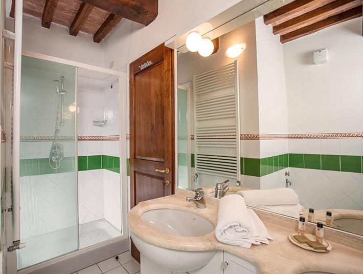 Castello Di Fulignano Soarzio Panoramic Apartment Сан Джиминяно Екстериор снимка