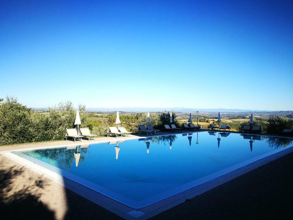 Castello Di Fulignano Soarzio Panoramic Apartment Сан Джиминяно Екстериор снимка